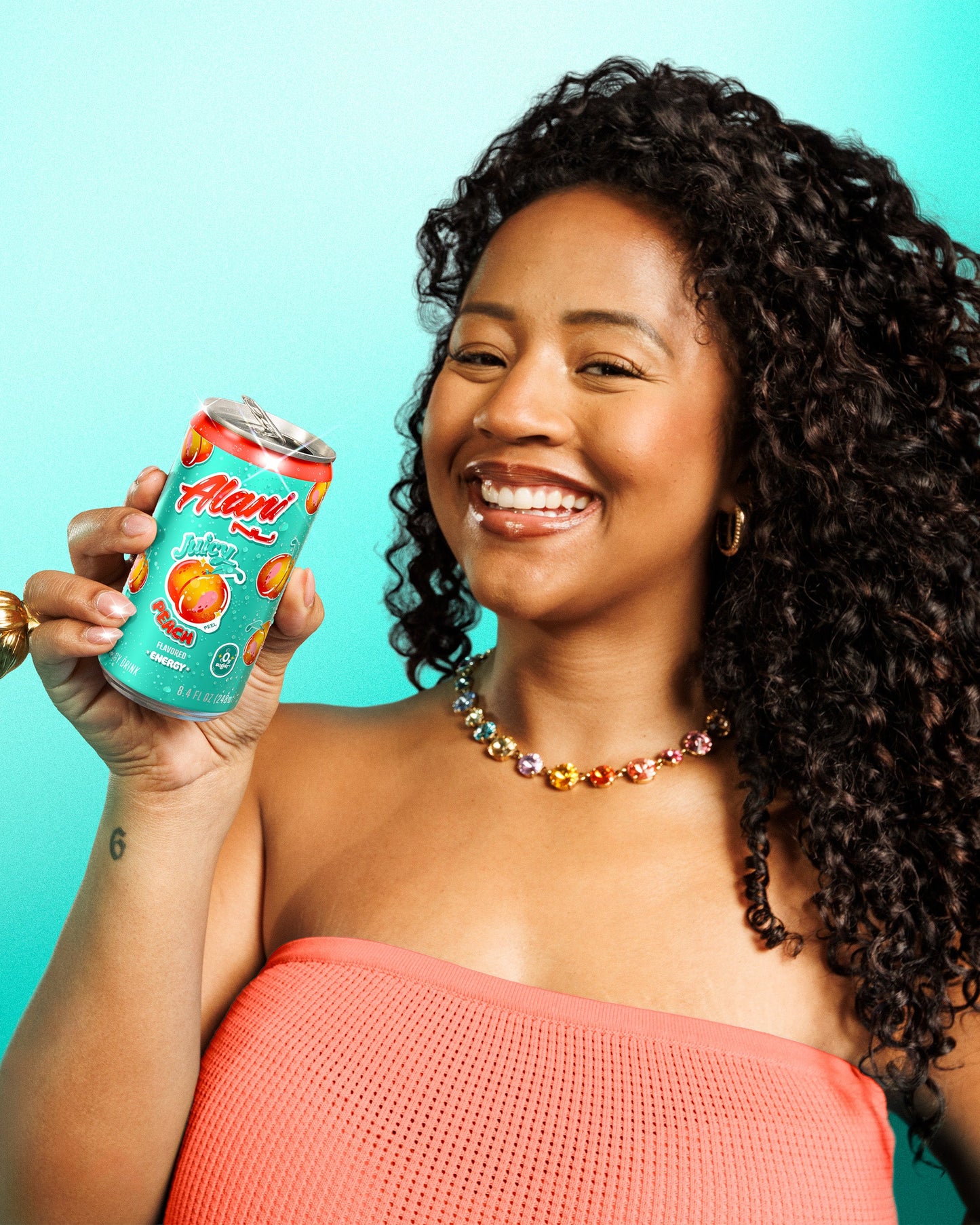 mini-energy-juicy-peach-24-pack-u0 stretch_AN-Website-8.4oz-PDP-PCH-05-Lifestyle_v1.jpg stretch_AN-Website-8.4oz-PDP-PCH-05-Lifestyle_v1_2efbcb36fcfd.jpg
